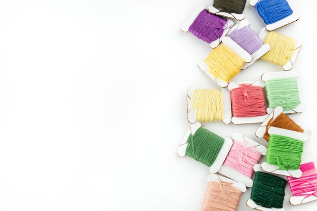 Kolorowe próbki materiałów